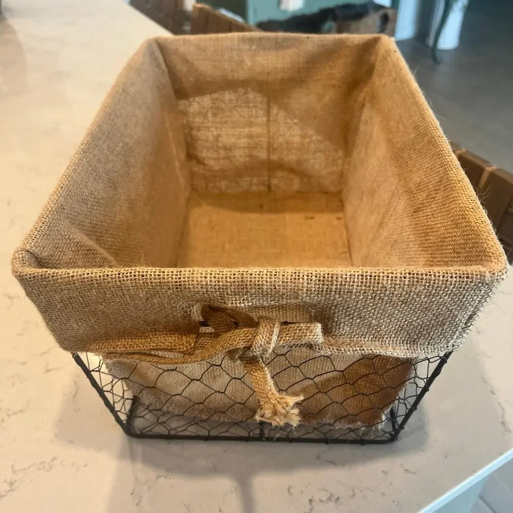 Chicken wire basket with burlap liner